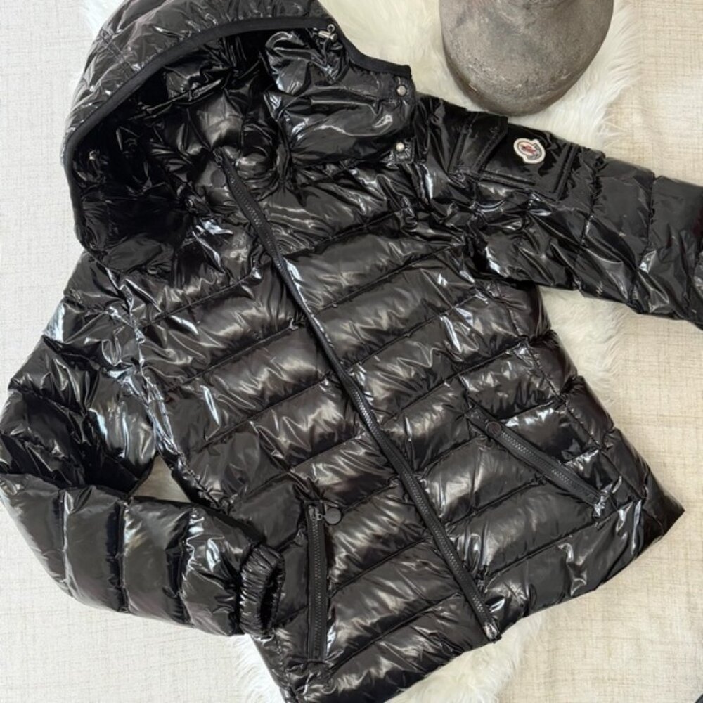 Moncler Shiny hooded short Down hooded Jacket